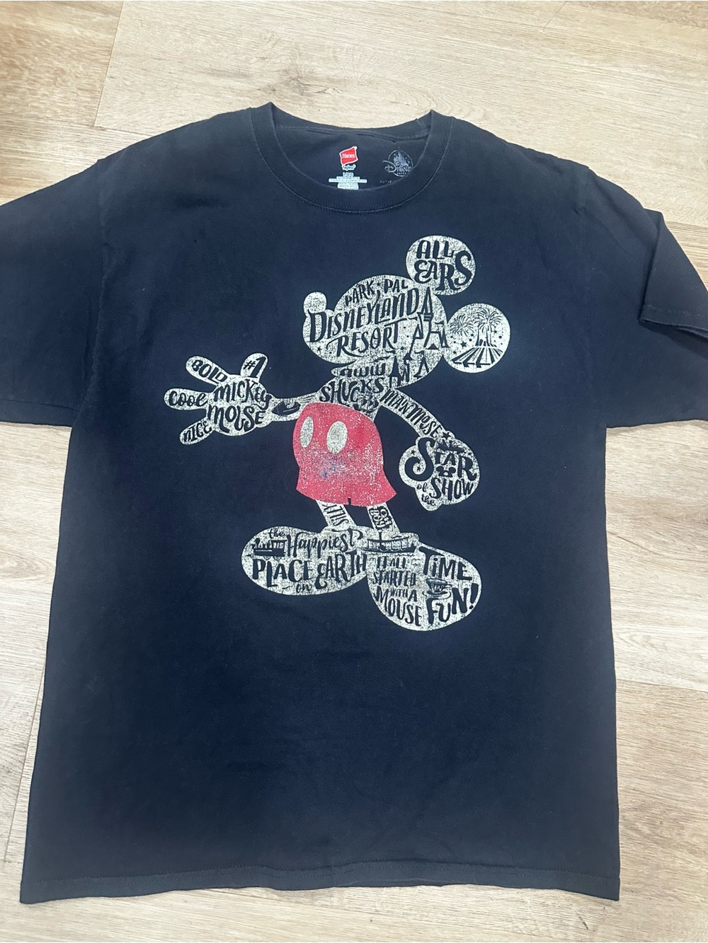 Disney Mickey Mouse Black Graphic Tee - Mens Large
